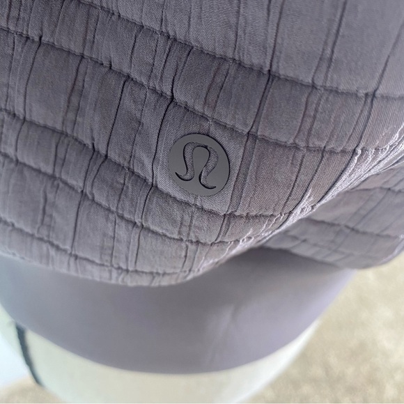 Lululemon Serene Travels Bomber Jacket Sz 6 Purple / Gray - Picture 10 of 14